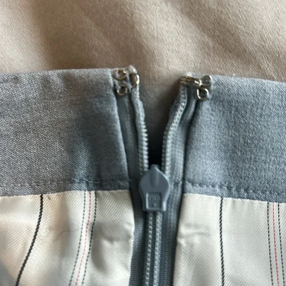 BCBG women’s blue/gray three-piece suit, including pants/skirt/jacket size 6 - Picture 13 of 16